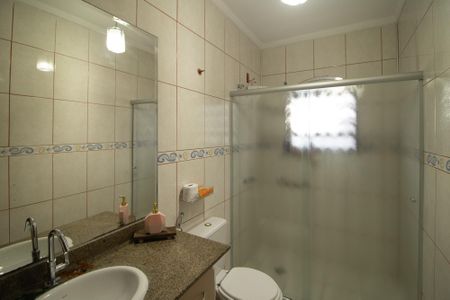 Casa à venda com 400m², 3 quartos e 2 vagas Casa à venda com 400m², 3 quartos e 2 vagasBanheiro 2