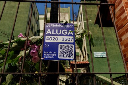 Apartamento para alugar com 48m², 2 quartos e 1 vaga Apartamento para alugar com 48m², 2 quartos e 1 vagaPlaquinha