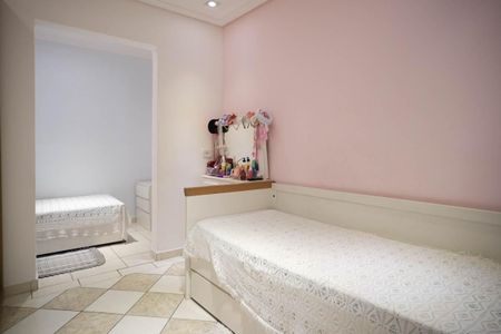 Casa à venda com 190m², 2 quartos e 5 vagasQuarto 2