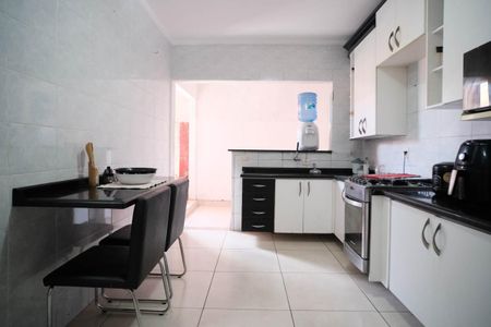 Casa à venda com 190m², 2 quartos e 5 vagasCozinha