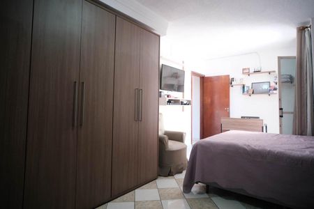 Casa à venda com 190m², 2 quartos e 5 vagasQuarto 1
