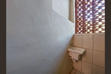 Casa para alugar com 40m², 1 quarto e sem vagaÁrea de Serviço