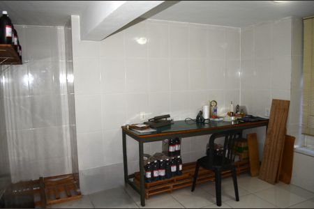 Casa à venda com 360m², 3 quartos e 4 vagasEscritório