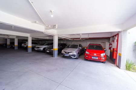 Apartamento à venda com 42m², 2 quartos e 1 vaga Apartamento à venda com 42m², 2 quartos e 1 vagaGaragem