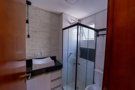 Apartamento à venda com 42m², 2 quartos e 1 vaga Apartamento à venda com 42m², 2 quartos e 1 vagaBanheiro