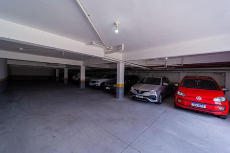 Apartamento à venda com 42m², 2 quartos e 1 vaga Apartamento à venda com 42m², 2 quartos e 1 vagaGaragem