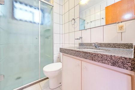 Apartamento para alugar com 83m², 3 quartos e 1 vaga Apartamento para alugar com 83m², 3 quartos e 1 vagaBanheiro