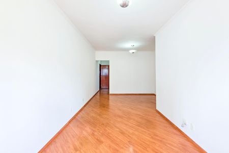 Apartamento para alugar com 83m², 3 quartos e 1 vaga Apartamento para alugar com 83m², 3 quartos e 1 vagaSala