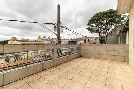 Casa à venda com 220m², 3 quartos e 2 vagas Casa à venda com 220m², 3 quartos e 2 vagasVaranda do Quarto 1