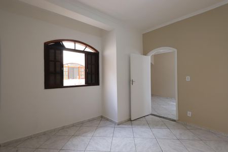 Casa para alugar com 70m², 1 quarto e sem vagaQuarto