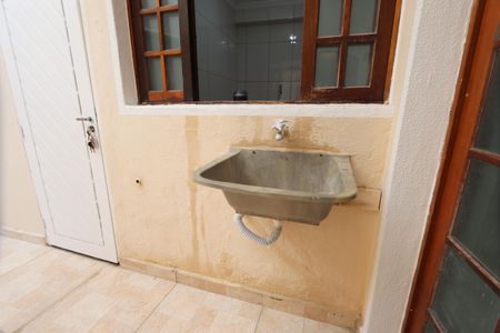 Casa para alugar com 70m², 1 quarto e sem vagaQuintal/Lavanderia