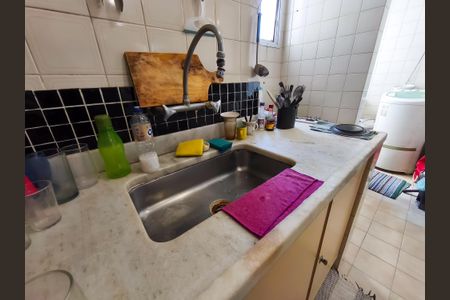 Apartamento à venda com 70m², 2 quartos e 1 vagaCozinha