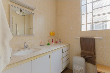 Casa à venda com 175m², 3 quartos e 1 vaga Casa à venda com 175m², 3 quartos e 1 vagaBanheiro Social