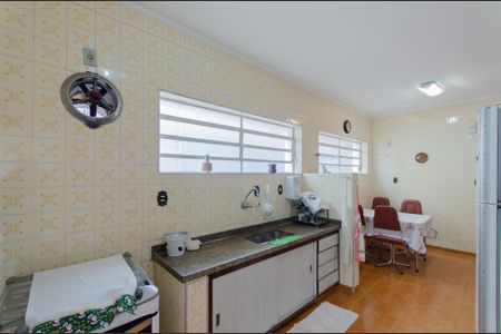 Casa à venda com 175m², 3 quartos e 1 vaga Casa à venda com 175m², 3 quartos e 1 vagaCozinha