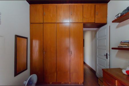 Casa à venda com 175m², 3 quartos e 1 vaga Casa à venda com 175m², 3 quartos e 1 vagaQuarto 1