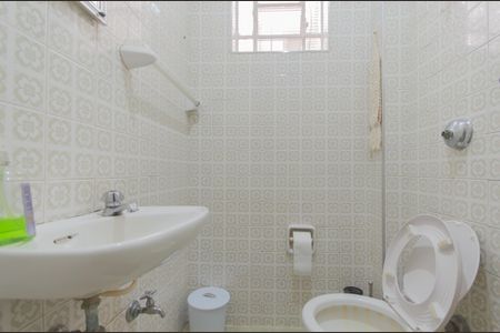 Casa à venda com 175m², 3 quartos e 1 vaga Casa à venda com 175m², 3 quartos e 1 vagaLavabo