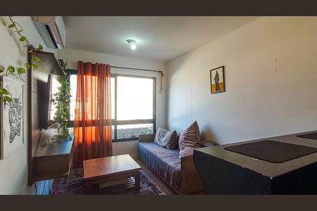 Sala  de apartamento para alugar com 1 quarto, 44m² em Azenha, Porto Alegre
