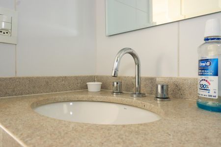 Apartamento à venda com 57m², 2 quartos e 1 vagaBanheiro da Suíte