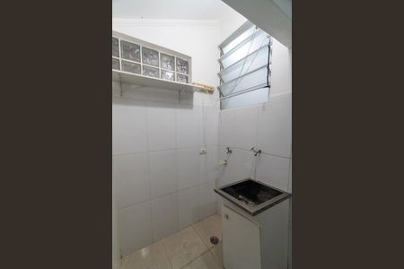 Studio para alugar com 40m², 1 quarto e sem vaga Studio para alugar com 40m², 1 quarto e sem vagaCozinha e Área de Serviço