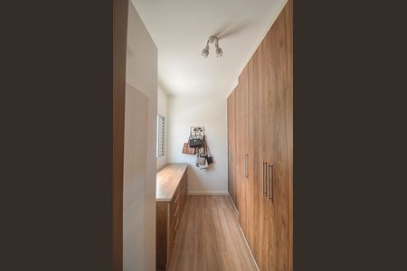 Casa à venda com 158m², 3 quartos e 2 vagas Casa à venda com 158m², 3 quartos e 2 vagasCloset da suíte