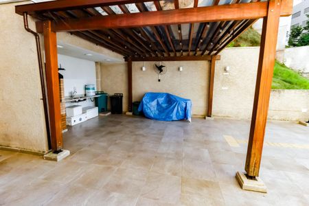 Apartamento para alugar com 24m², 1 quarto e sem vagaÁrea comum - Churrasqueira