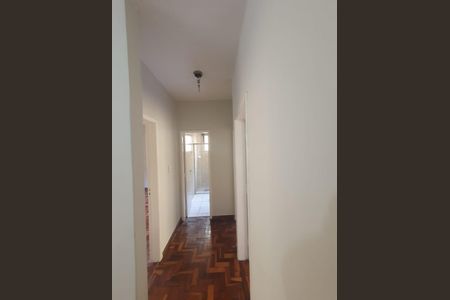 Apartamento à venda com 74m², 3 quartos e 1 vagaCorredor