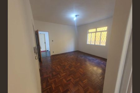 Apartamento à venda com 74m², 3 quartos e 1 vagaSala