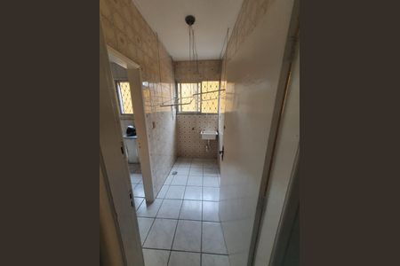 Apartamento à venda com 74m², 3 quartos e 1 vagaÁrea de Serviço