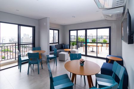 Apartamento para alugar com 36m², 2 quartos e sem vaga Apartamento para alugar com 36m², 2 quartos e sem vagaÁrea comum - Salão de festas