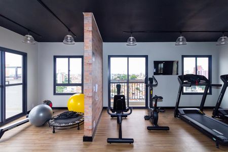 Apartamento para alugar com 36m², 2 quartos e sem vaga Apartamento para alugar com 36m², 2 quartos e sem vagaÁrea comum - Academia