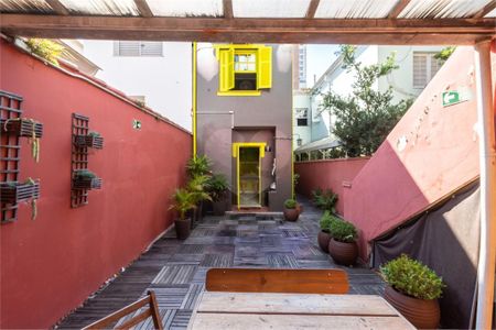 Casa à venda com 164m², 3 quartos e 1 vaga