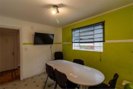 Casa à venda com 164m², 3 quartos e 1 vaga