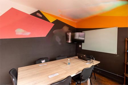 Casa à venda com 164m², 3 quartos e 1 vaga