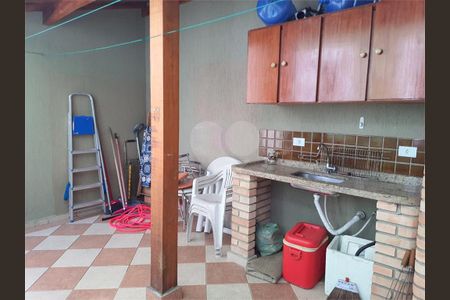 Casa à venda com 175m², 3 quartos e 2 vagas