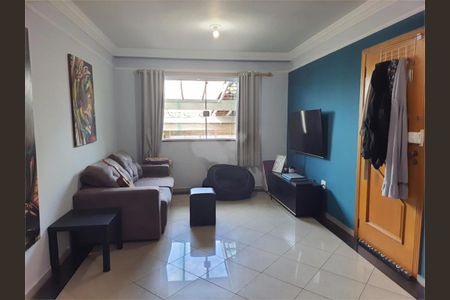 Casa à venda com 175m², 3 quartos e 2 vagas