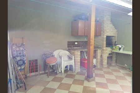 Casa à venda com 175m², 3 quartos e 2 vagas