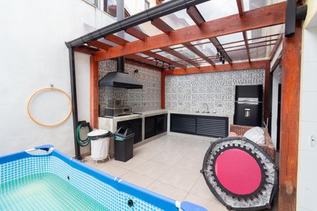 Casa de condomínio à venda com 220m², 3 quartos e 2 vagasÁrea Externa