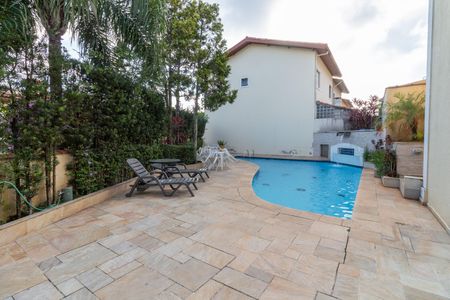 Casa de condomínio à venda com 220m², 3 quartos e 2 vagasÁrea comum