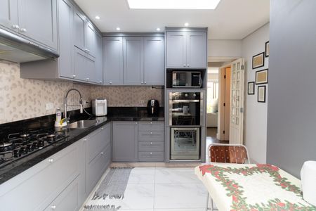 Casa de condomínio à venda com 220m², 3 quartos e 2 vagasCozinha