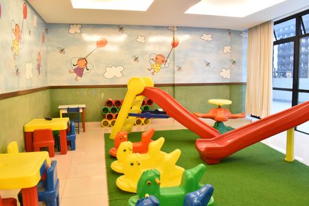 Apartamento para alugar com 67m², 2 quartos e 1 vagaÁrea comum - Playground