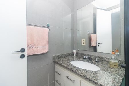 Apartamento para alugar com 96m², 3 quartos e 2 vagasBanheiro
