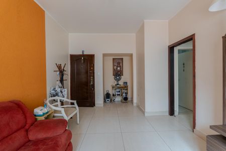 Apartamento para alugar com 80m², 2 quartos e sem vagaSala