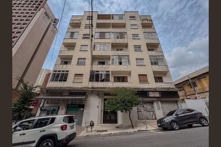 Apartamento para alugar com 80m², 2 quartos e sem vagaFachada