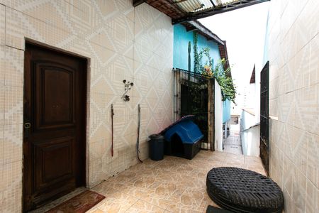 Casa para alugar com 450m², 3 quartos e 3 vagasEntrada