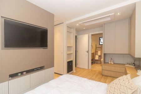 Casa à venda com 185m², 2 quartos e 2 vagasSuíte 2