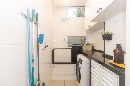 Casa à venda com 185m², 2 quartos e 2 vagasLavanderia