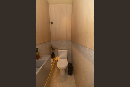 Casa à venda com 185m², 2 quartos e 2 vagasBanheiro Social