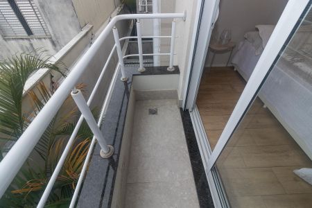 Casa à venda com 185m², 2 quartos e 2 vagasSacada/Suíte 1