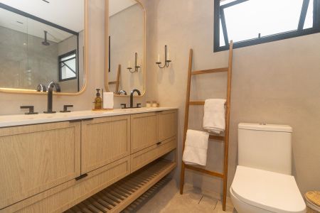 Casa à venda com 185m², 2 quartos e 2 vagasBanheiro/Suíte 2