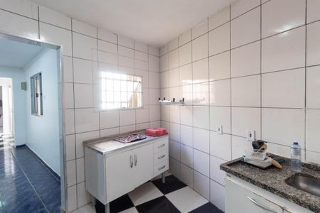 Casa para alugar com 250m², 4 quartos e 2 vagas Casa para alugar com 250m², 4 quartos e 2 vagasCozinha 2